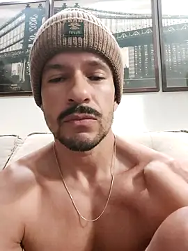 juniortche1313 online show from 10/08/25, 08:53