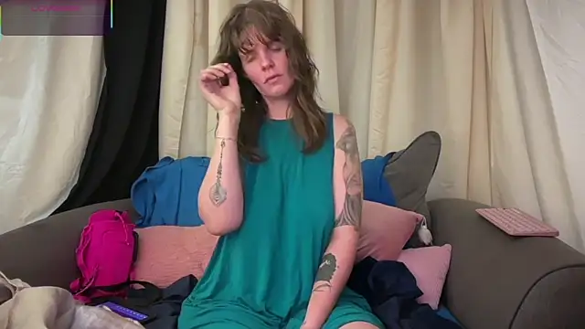 mothh1 online show from 06/17/26, 07:41