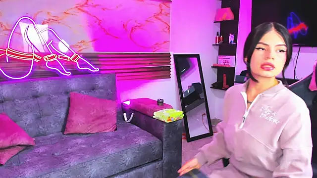 Cloe roouse online show from 05/31/26, 01:44
