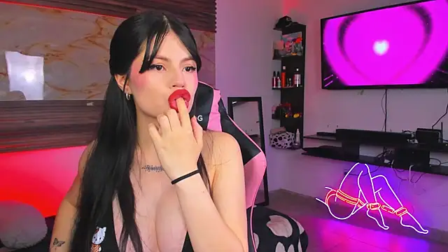 Cloe roouse online show from 11/12/25, 09:40