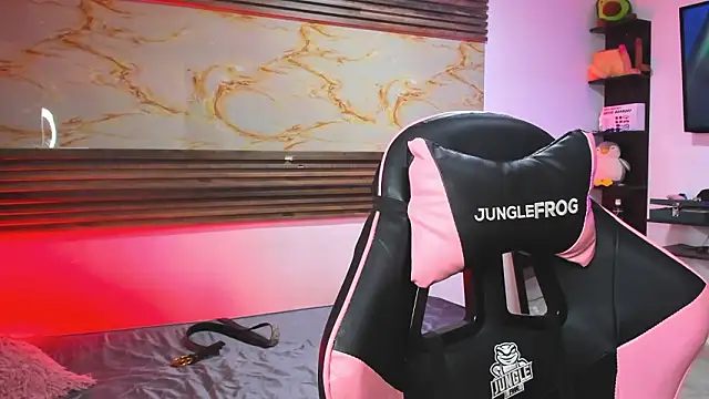 Cloe roouse online show from 03/13/26, 07:41