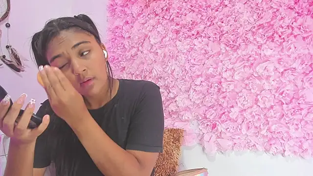 Melodymoore  online show from 02/28/26, 10:53