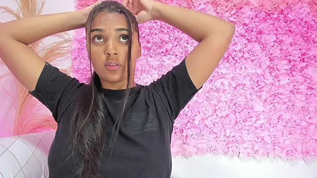 Melodymoore  online show from 01/13/26, 10:13