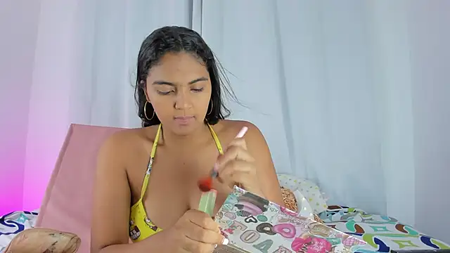 Melodymoore  online show from 05/19/26, 11:34