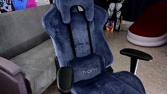 Snapshot of medusa_gorgon chatting on 03/22/25, 08:29 medusa gorgon online show from 03/22/25, 08:29