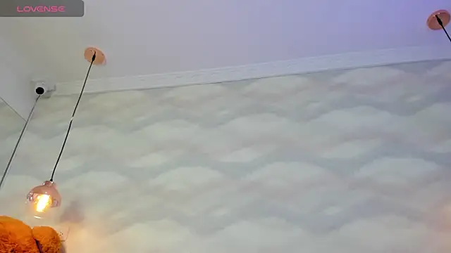 zephyra-angels online show from 09/30/25, 03:23