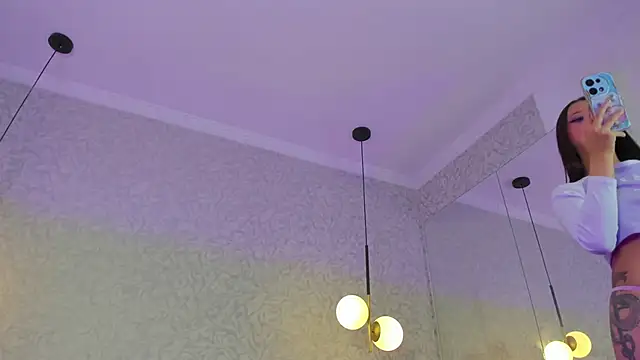 zephyra-angels online show from 09/26/25, 04:08