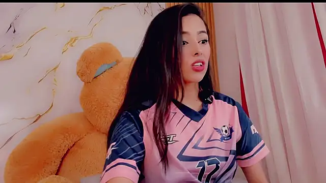 Snapshot of ValeriCardenas chatting on 02/01/26, 01:15 ValeriCardenas online show from 02/01/26, 01:15