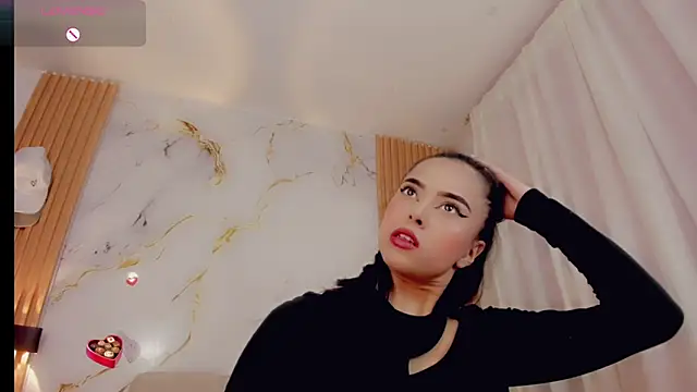 ValeriCardenas online show from 11/27/25, 02:01