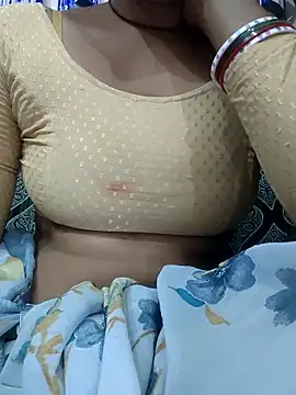 Snapshot of Anitabhabi_2 chatting on 03/06/25, 01:03 Anitabhabi 2 online show from 03/06/25, 01:03