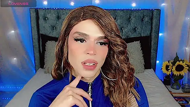 Snapshot of Dalila_moan chatting on 03/20/25, 12:30 Dalila moan online show from 03/20/25, 12:30