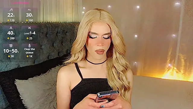 Dalila moan online show from 12/15/25, 10:10