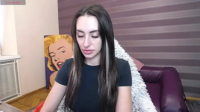 JenniferStone online show from 04/04/26, 08:54