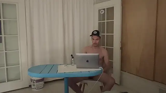 Snapshot of webtonight chatting on 10/07/25, 03:40 webtonight online show from 10/07/25, 03:40