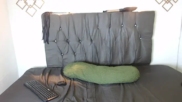 Snapshot of Zoe_TransGirl chatting on 03/14/25, 08:10 Zoe TransGirl online show from 03/14/25, 08:10