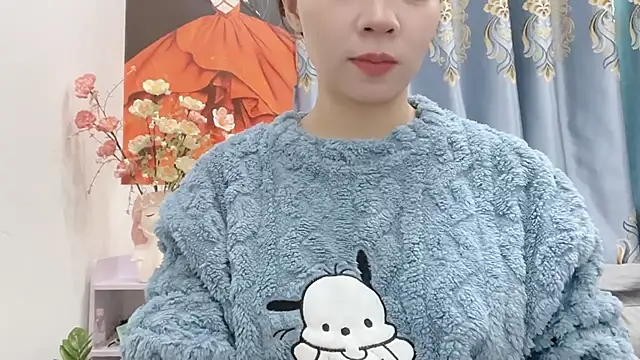 Snapshot of shishi_101 chatting on 11/18/25, 02:49 shishi 101 online show from 11/18/25, 02:49