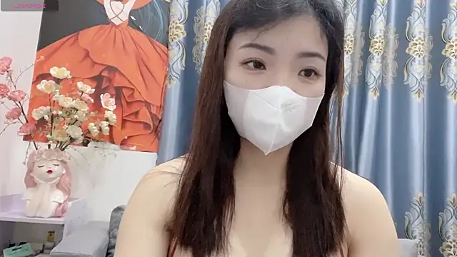 Snapshot of shishi_101 chatting on 11/14/25, 02:04 shishi 101 online show from 11/14/25, 02:04