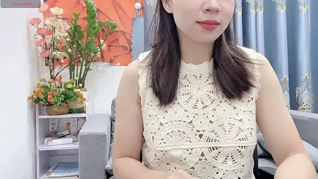Snapshot of shishi_101 chatting on 09/27/25, 01:12 shishi 101 online show from 09/27/25, 01:12