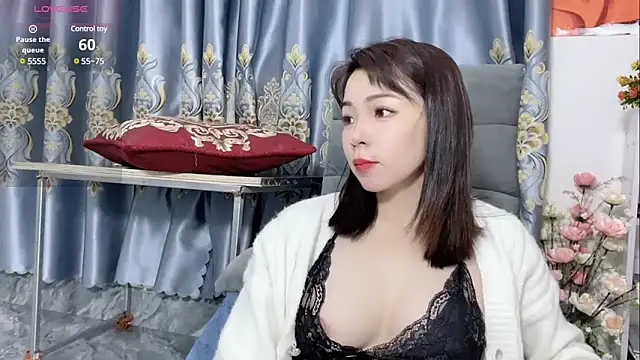 Snapshot of shishi_101 chatting on 03/16/25, 01:17 shishi 101 online show from 03/16/25, 01:17