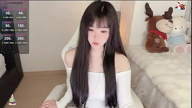 Milla-z online show from 12/17/25, 11:48