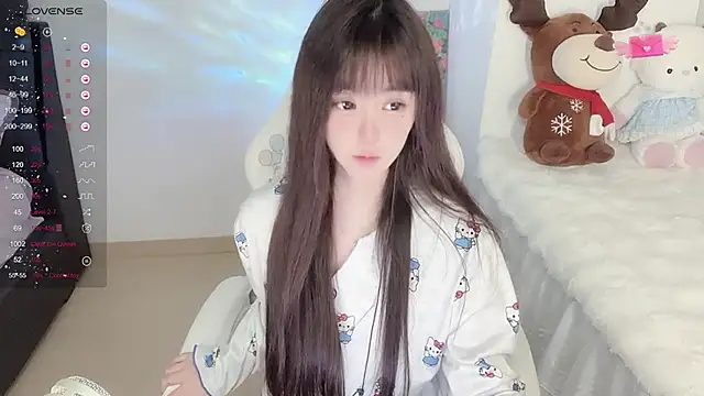 Milla-z online show from 10/27/25, 03:18