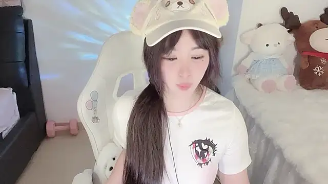 Milla-z online show from 09/20/25, 11:37