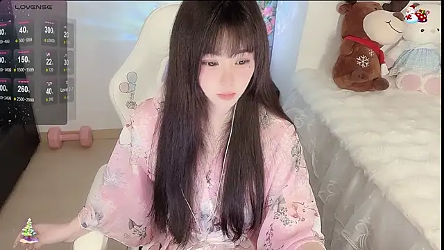 Snapshot of Milla-z chatting on 01/18/26, 12:30 Milla-z online show from 01/18/26, 12:30