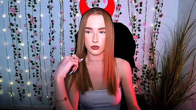 doll vey online show from 09/13/25, 07:03