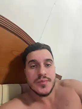 spidersA online show from 02/12/26, 01:49