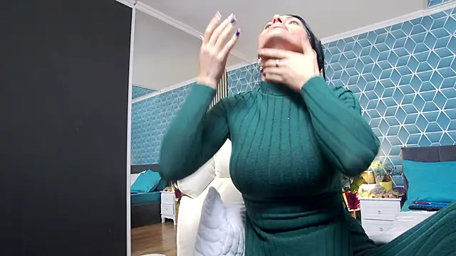 zoeylarkens online show from 11/14/25, 05:27