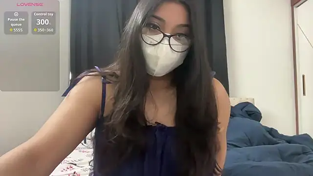 oviyakalra online show from 12/03/25, 04:57