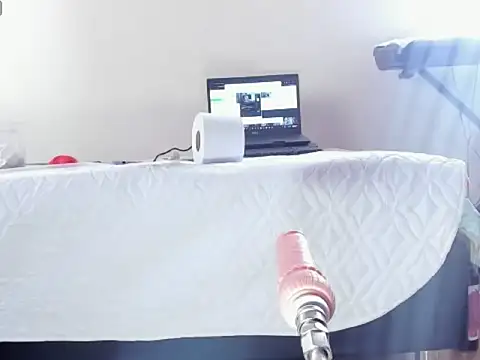 Snapshot of _Aragon__ chatting on 09/23/25, 01:40 Aragon online show from 09/23/25, 01:40