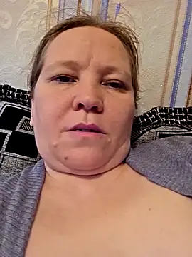 Snapshot of -Kathrine_kit- chatting on 10/14/25, 09:54 -Kathrine kit- online show from 10/14/25, 09:54