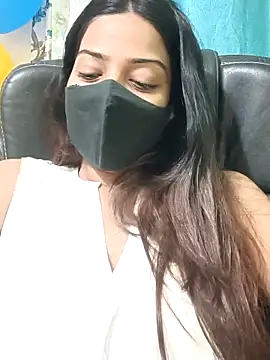 CRAZY  BITE online show from 11/26/25, 08:31