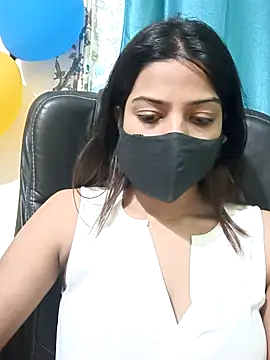 CRAZY  BITE online show from 11/25/25, 07:36