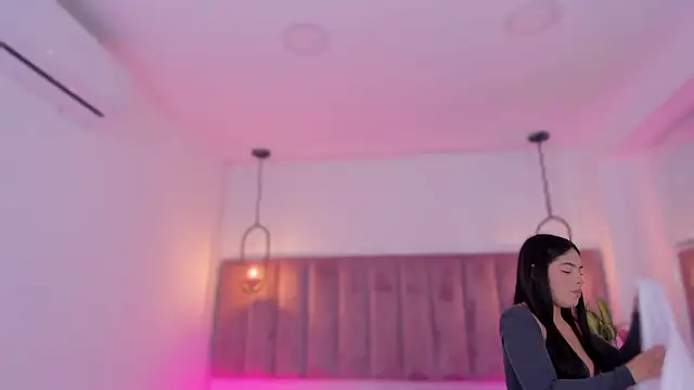 Haily b online show from 02/24/26, 08:10