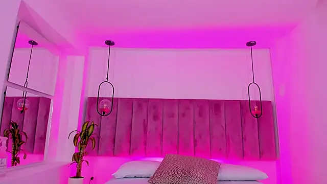 Haily b online show from 03/15/26, 08:05