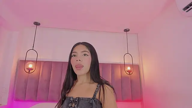 Haily b online show from 12/20/25, 08:12