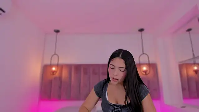 Haily b online show from 02/03/26, 08:36