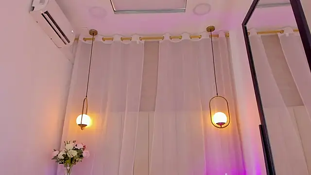 Haily b online show from 04/07/26, 08:10