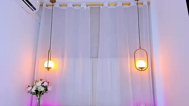 Haily b online show from 04/04/26, 07:53