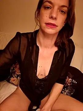 Snapshot of Rosemarie_Blu chatting on 02/26/25, 07:32 Rosemarie Blu online show from 02/26/25, 07:32