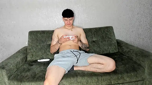 Snapshot of persy_sexxx18 chatting on 02/18/26, 07:10 persy sexxx18 online show from 02/18/26, 07:10