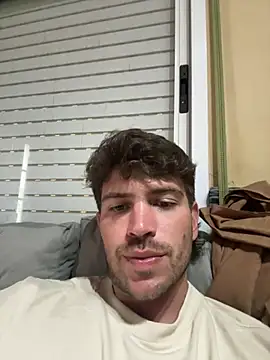 shuki0101 online show from 04/15/26, 05:28