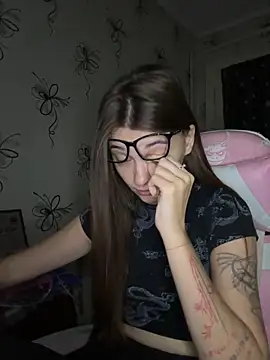 MrrKate online show from 09/30/25, 01:11