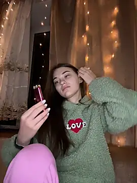 Snapshot of MrrKate chatting on 02/11/26, 01:16 MrrKate online show from 02/11/26, 01:16