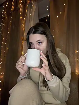 Snapshot of MrrKate chatting on 02/19/26, 12:07 MrrKate online show from 02/19/26, 12:07