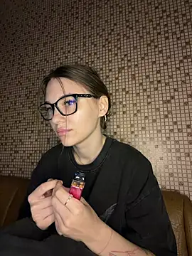 MrrKate online show from 06/03/26, 01:28