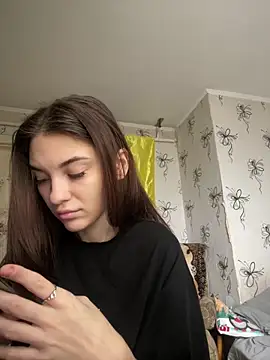 MrrKate online show from 03/04/25, 10:24