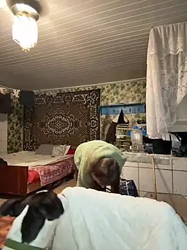 MrrKate online show from 12/02/25, 01:50